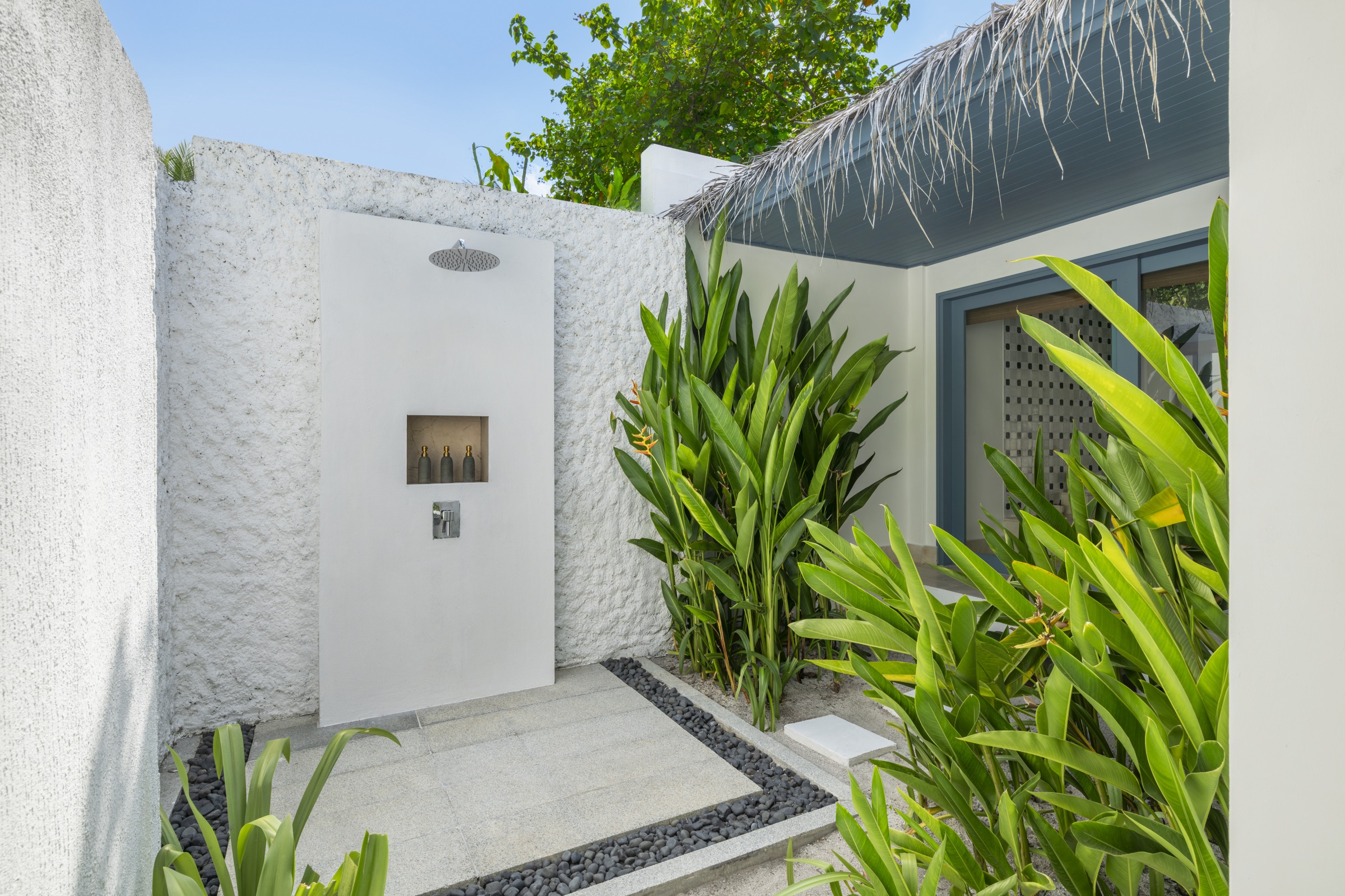 Family Beach Pool Villa